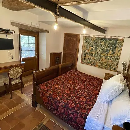 مزرعة للإقامة La Nocciolaia