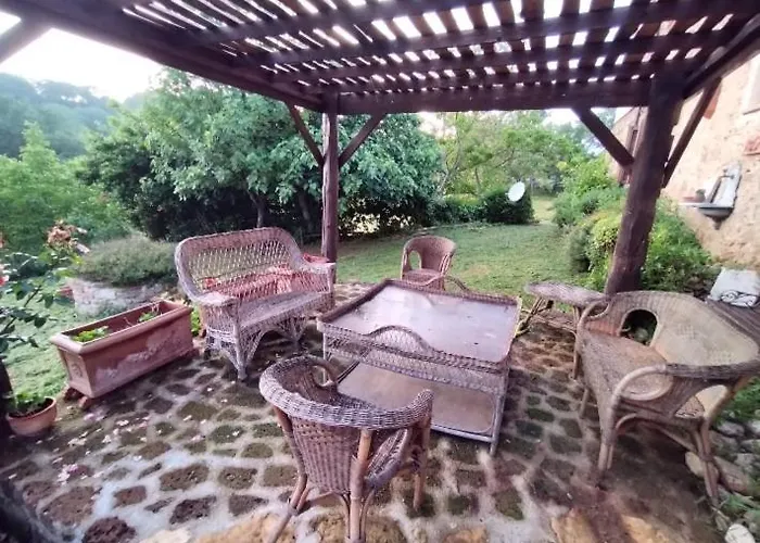 Farm stay La Nocciolaia *